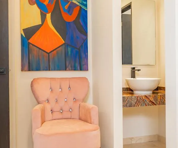 Aparthotel Asra