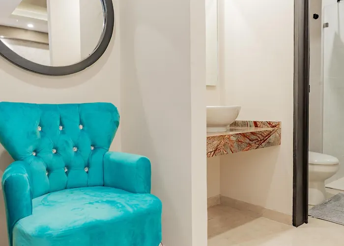 Asra Aparthotel 4*